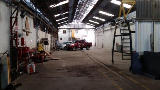 Amplia propiedad industrial Estación Central