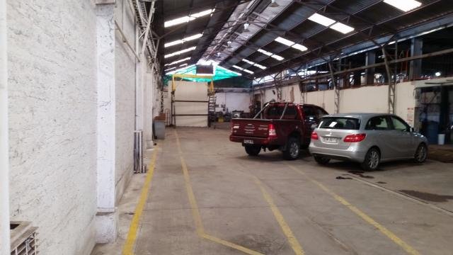 Amplia propiedad industrial Estación Central