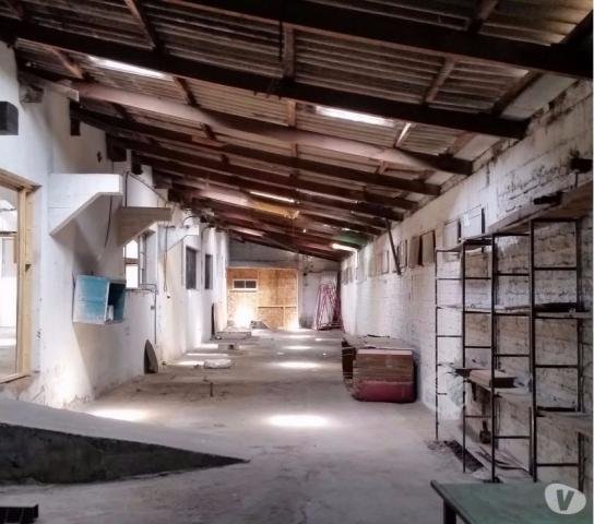 Propiedad industrial en El Bosque en venta