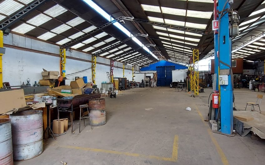 Galpón Industrial Estación Central Jotabeche 1900 M2