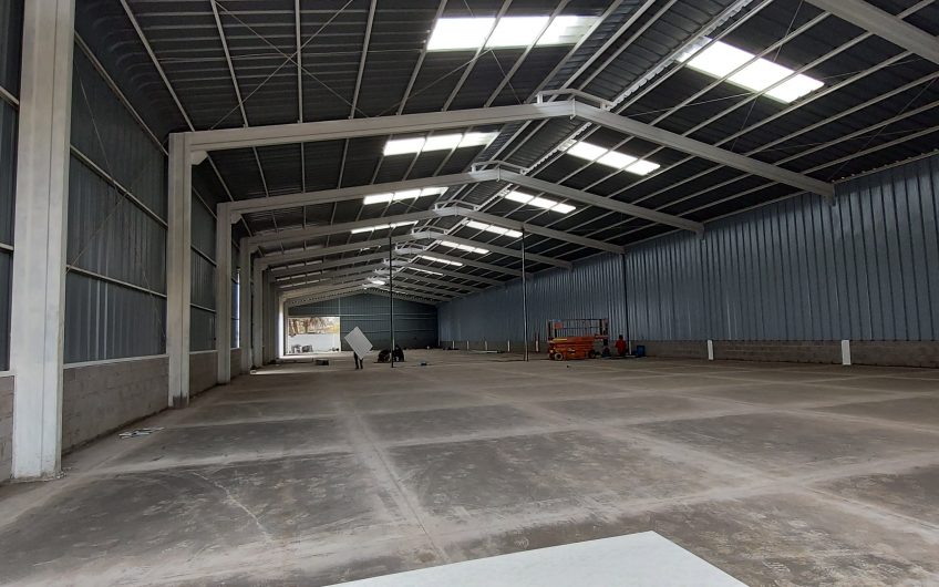CONDOMINIO INDUSTRIAL VENTA LA PINTANA 2500 M2