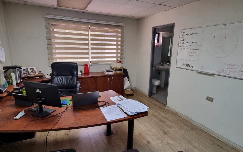GALPON INDUSTRIAL EN QUILICURA  4.000 m2