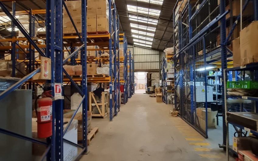 GALPON INDUSTRIAL EN QUILICURA  4.000 m2