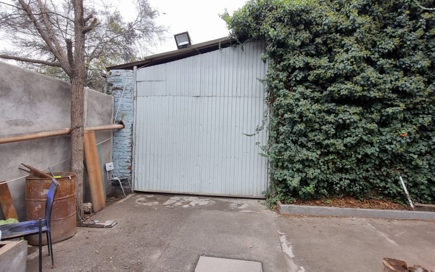 GALPON INDUSTRIAL ESTACIÓN CENTRAL 1100 M2