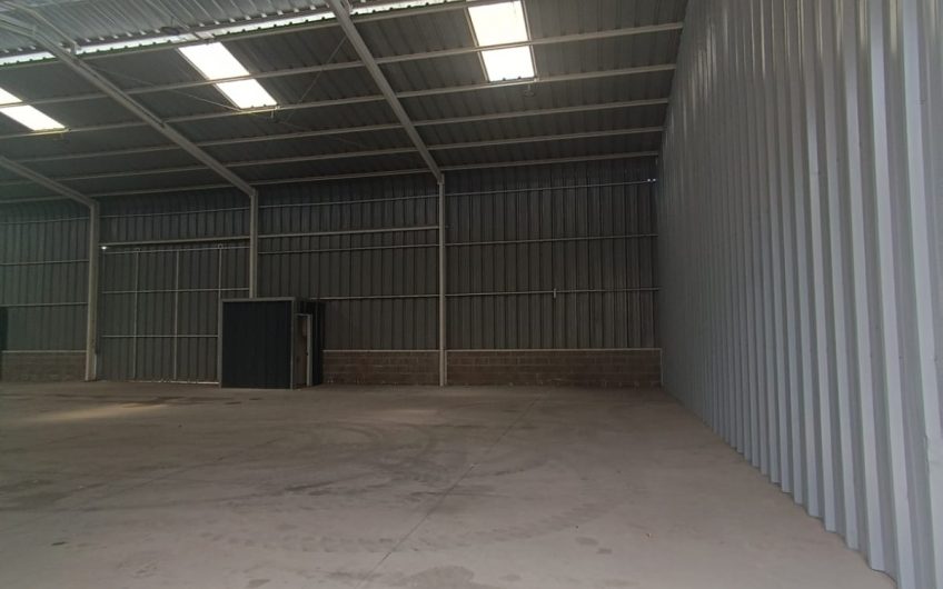 CONDOMINIO INDUSTRIAL VENTA LA PINTANA 2500 M2