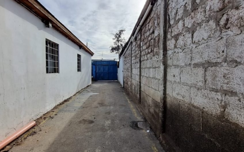 BODEGA CON CASA EN LA CISTERNA 1500 M2 DE TERRENO