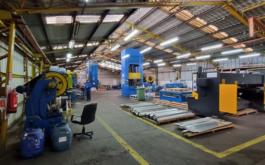 PROPIEDAD INDUSTRIAL MAIPU 12.270 M2