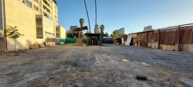 TERRENO COMERCIAL E INDUSTRIAL QUINTA NORMAL