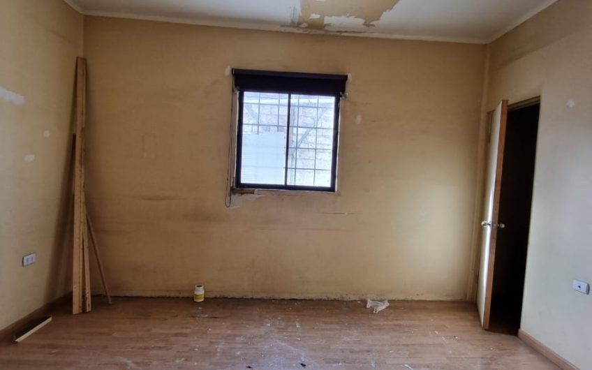 BODEGA CON CASA EN LA CISTERNA 1500 M2 DE TERRENO