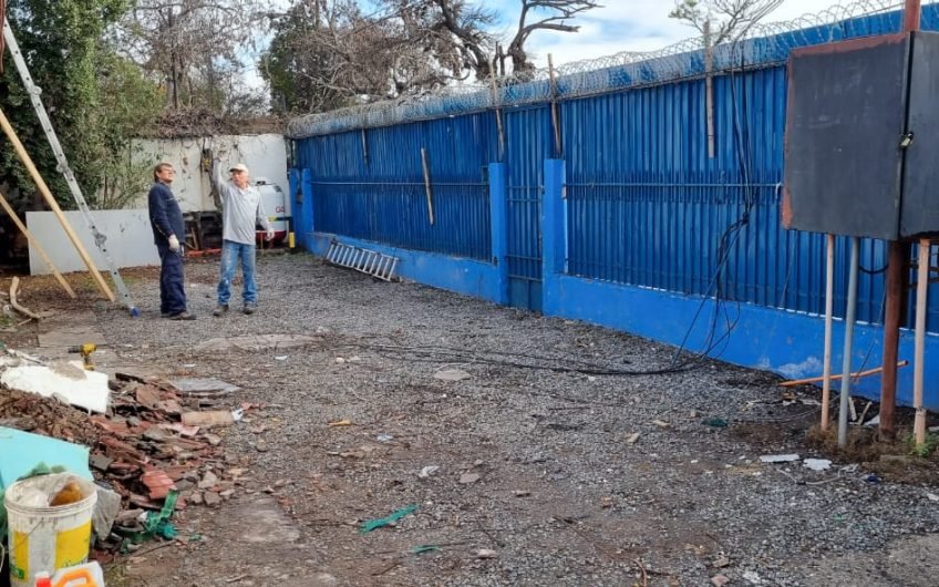 BODEGA CON CASA EN LA CISTERNA 1500 M2 DE TERRENO