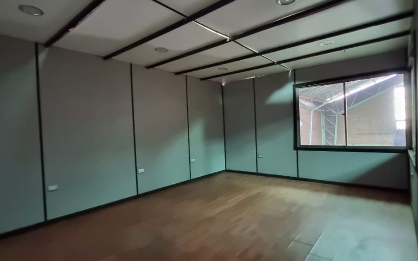 GALPON INDUSTRIAL CONDOMINIO QUILICURA SAN IGNACIO