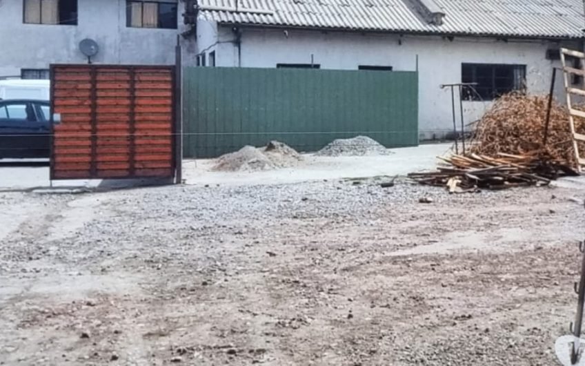 Propiedad industrial en El Bosque en venta