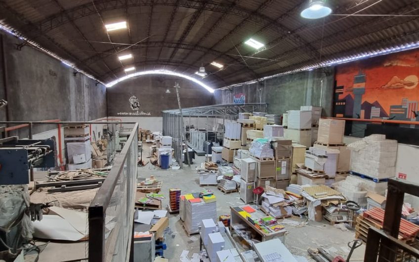 GALPON INDUSTRIAL SAN MIGUEL 700 M2