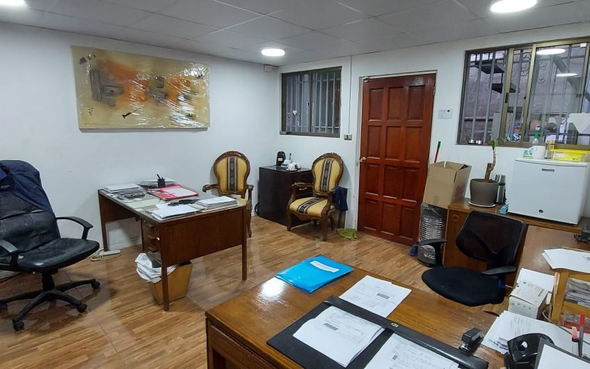 GALPON INDUSTRIAL EN QUINTA NORMAL CALLE NEPTUNO 305 M2