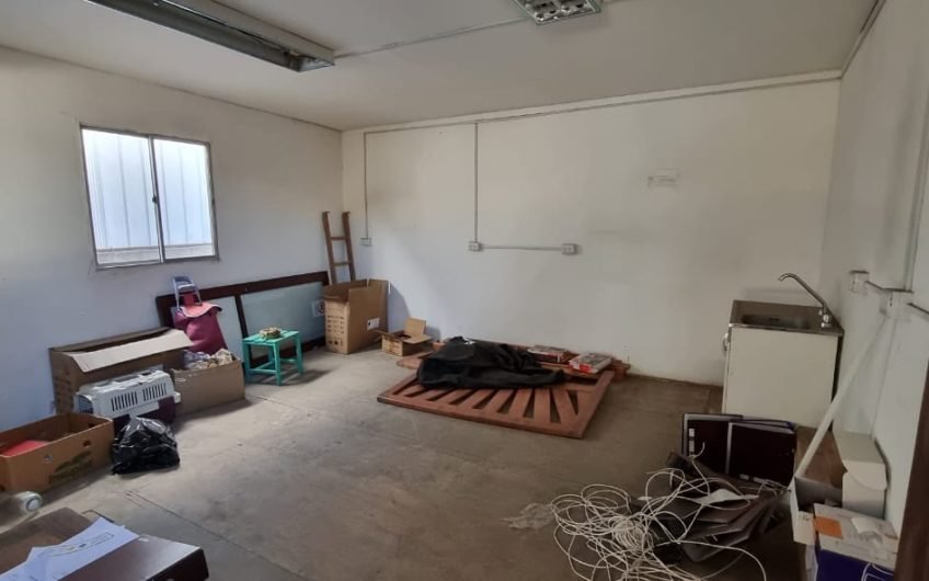 GALPON INDUSTRIAL EN QUINTA NORMAL CALLE NEPTUNO 305 M2
