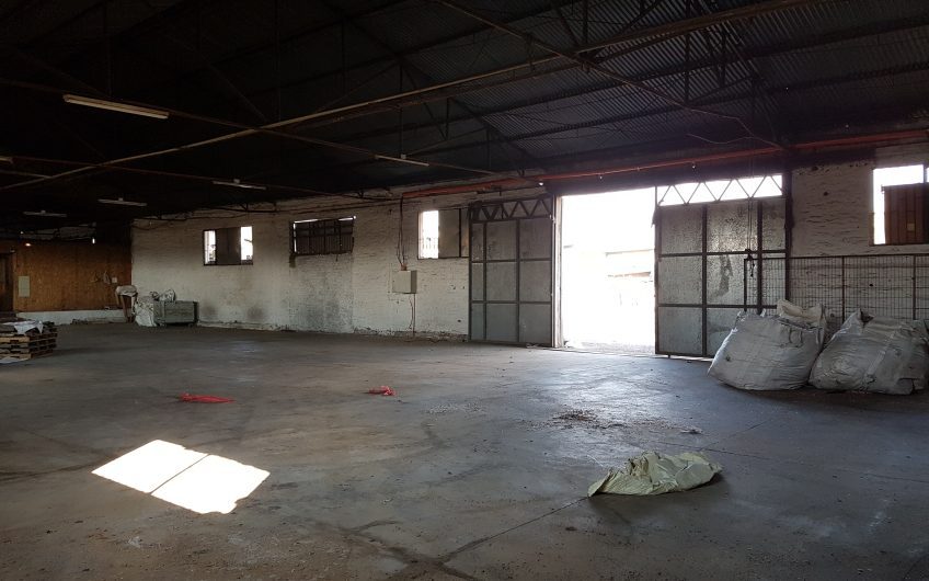 GALPON INDUSTRIAL SAN BERNARDO 1400 M2