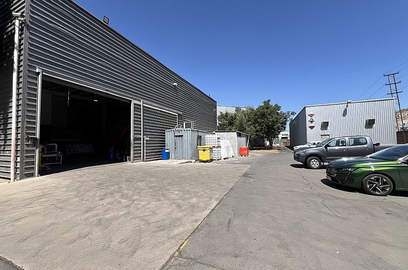 PROPIEDAD INDUSTRIAL QUILICURA ARRIENDO