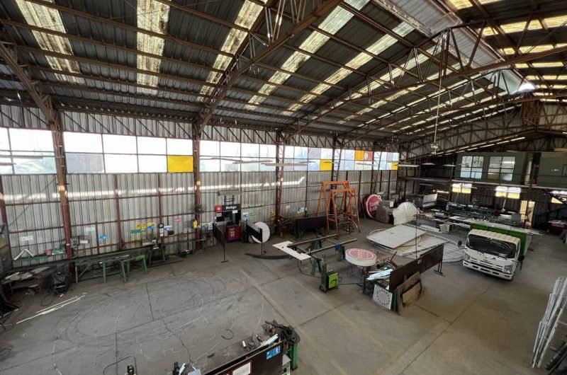 PROPIEDAD INDUSTRIAL MACUL ARRIENDO 260 UF