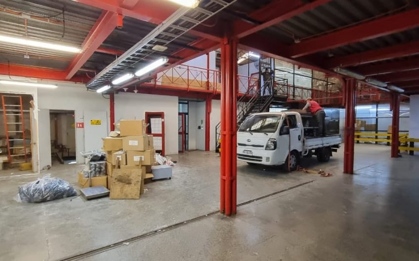 GALPON INDUSTRIAL QUINTA NORMAL ARRIENDO