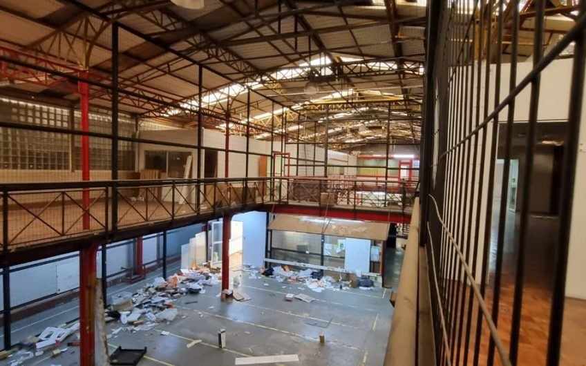 GALPON INDUSTRIAL QUINTA NORMAL ARRIENDO