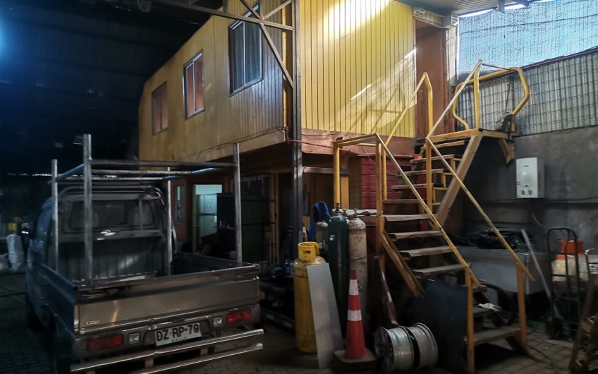 GALPON INDUSTRIAL EN LA GRANJA 400 M2