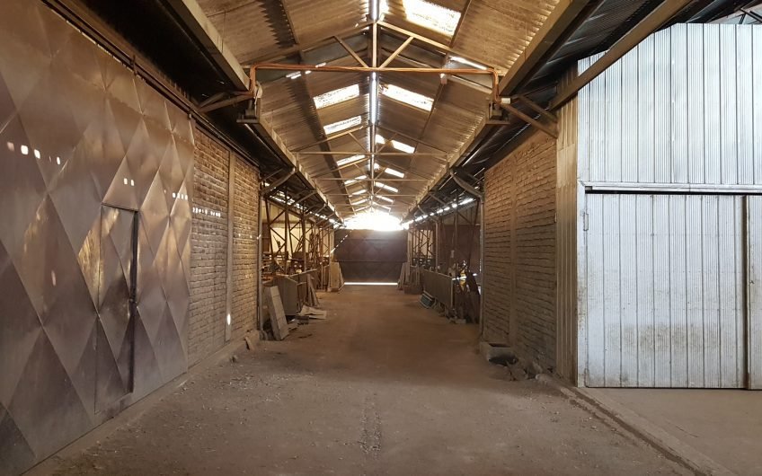 GALPON INDUSTRIAL EN BUIN ARRIENDO
