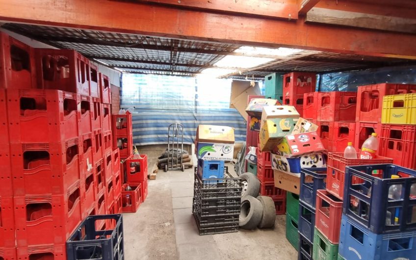 LOCAL  DISTRIBUIDORA LICORES QUILICURA