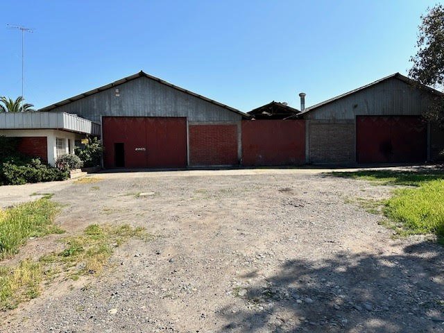 GALPON INDUSTRIAL EN BUIN ARRIENDO