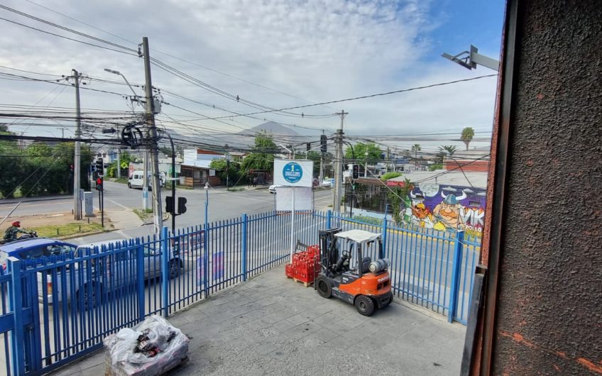 LOCAL  DISTRIBUIDORA LICORES QUILICURA