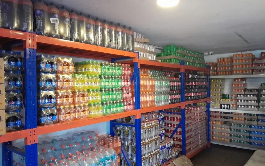 LOCAL  DISTRIBUIDORA LICORES QUILICURA