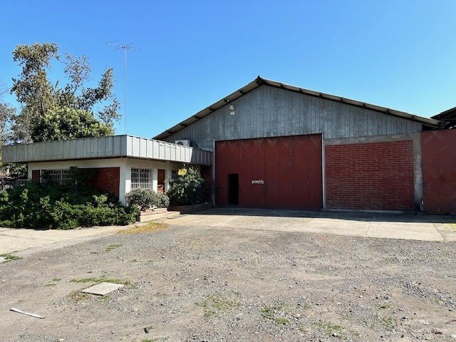 GALPON INDUSTRIAL EN BUIN ARRIENDO