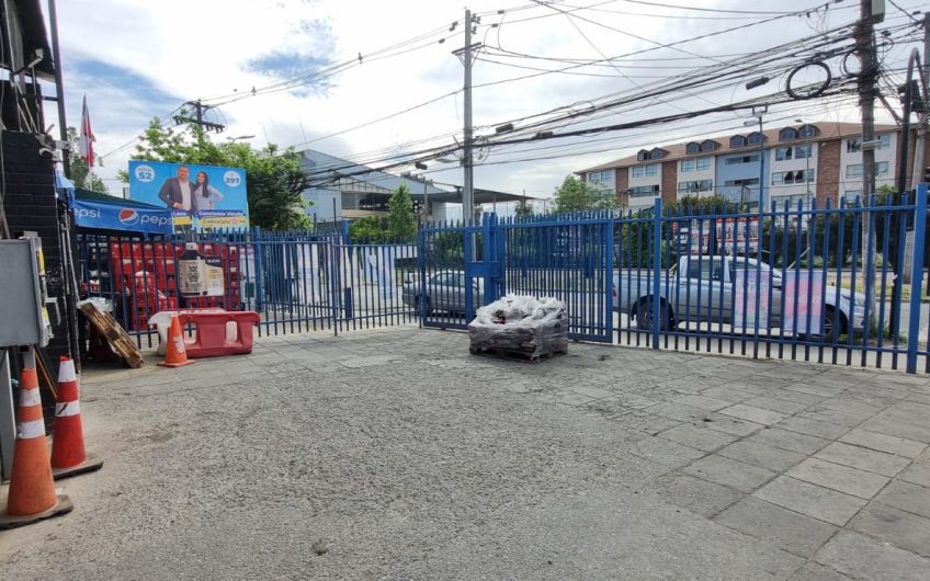 LOCAL  DISTRIBUIDORA LICORES QUILICURA