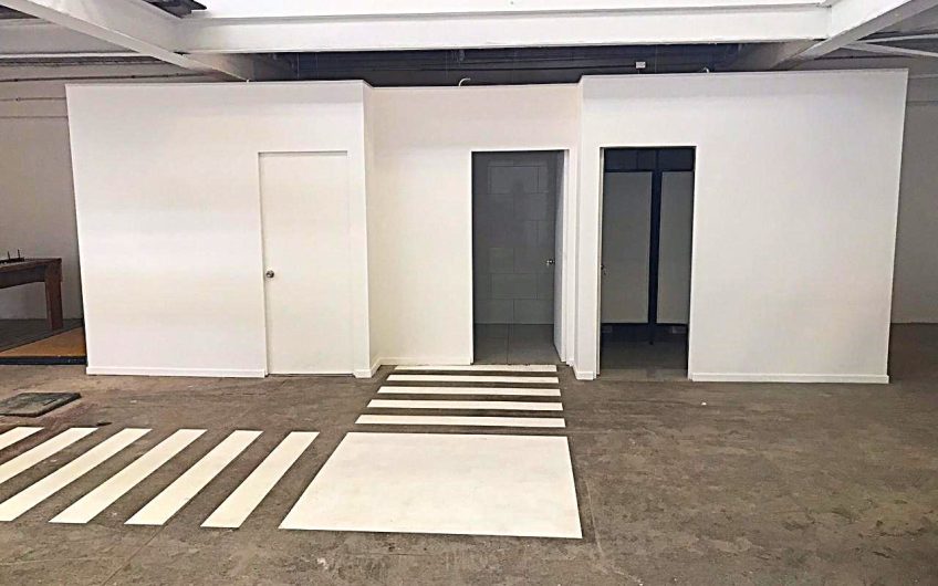 BODEGA COMERCIAL SANTA ROSA ARRIENDO