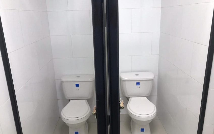 BODEGA COMERCIAL SANTA ROSA ARRIENDO