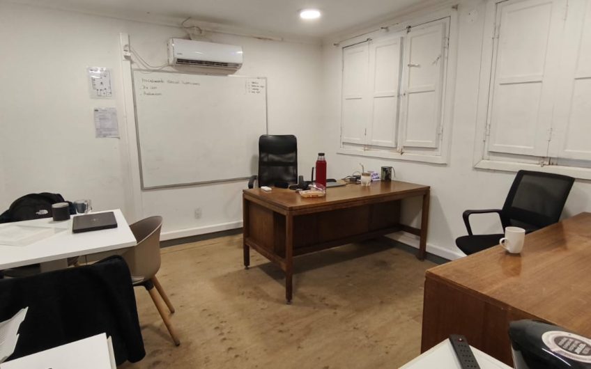 TERRENO INDUSTRIAL QUINTA NORMAL 1600 M2