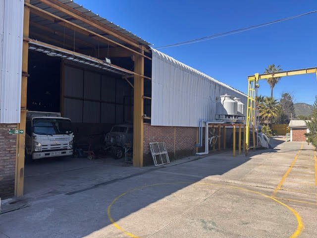 Propiedad Industrial  arriendo La Pintana