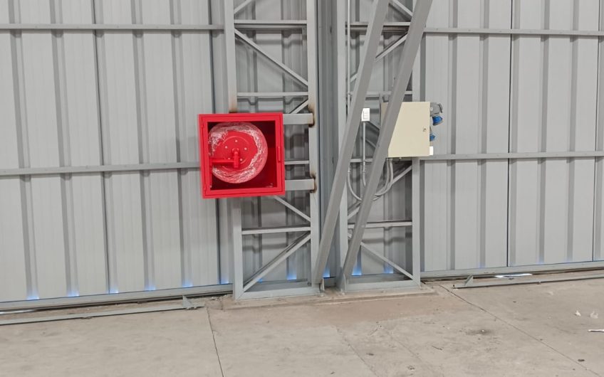 GALPON INDUSTRIAL LAMPA  1800 M2