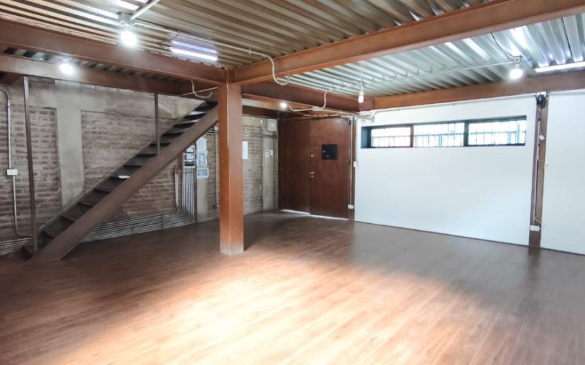 BODEGA COMERCIAL RECOLETA ARRIENDO