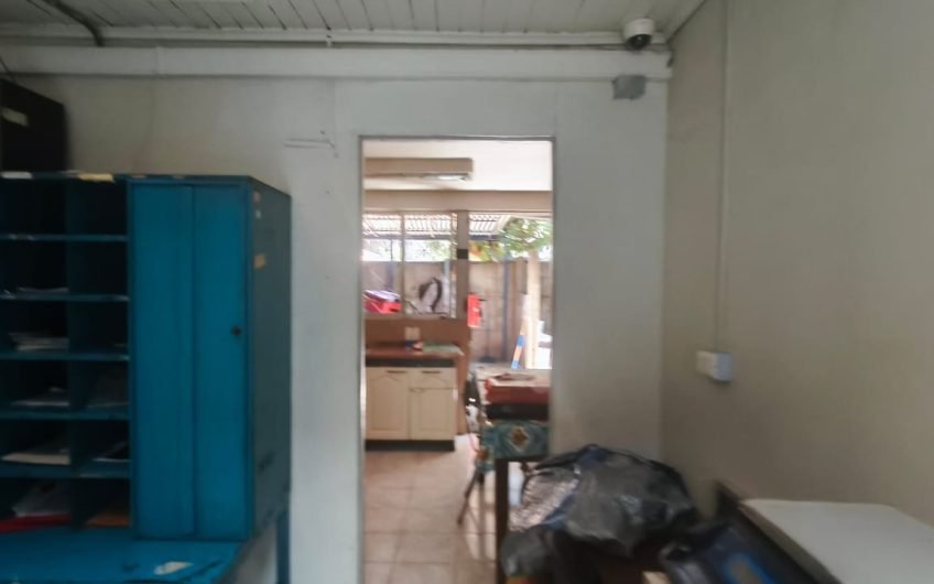 LOCAL COMERCIAL EN VENTA GRANEROS