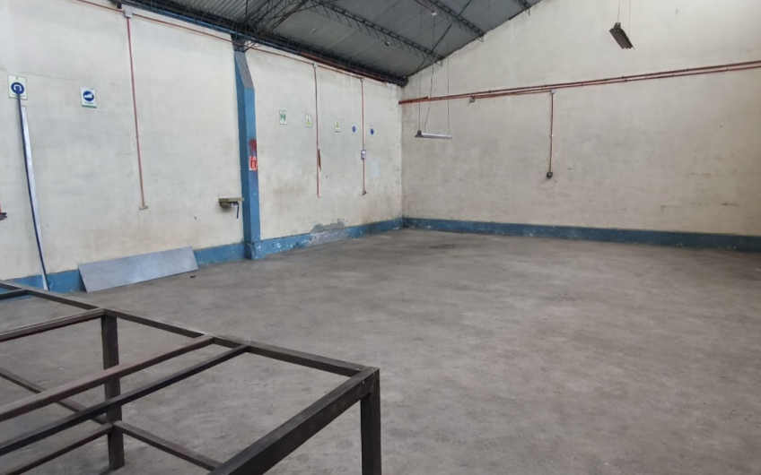 PROPIEDAD INDUSTRIAL EN VENTA INDEPENDENCIA