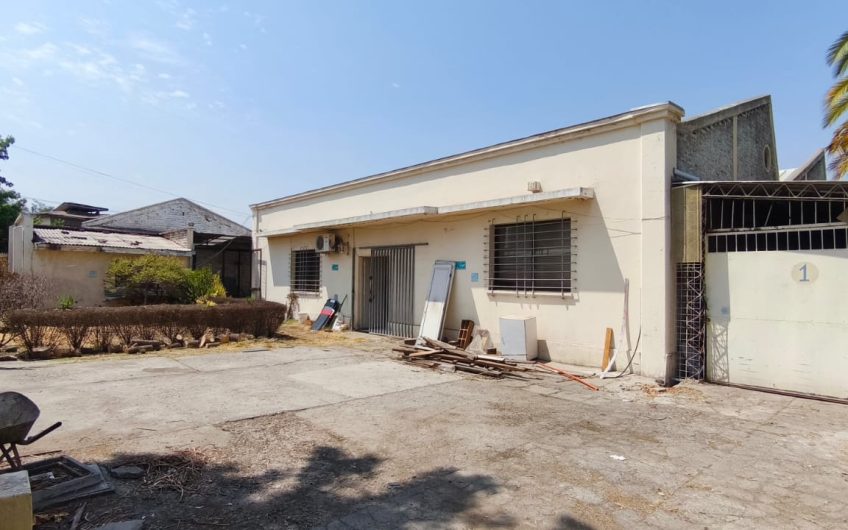 PROPIEDAD INDUSTRIAL EN VENTA INDEPENDENCIA