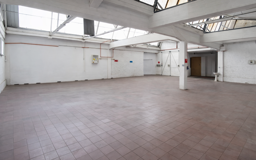PROPIEDAD INDUSTRIAL EN VENTA INDEPENDENCIA