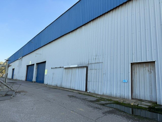 BODEGA INDUSTRIAL 1570 M2 LO BOZA