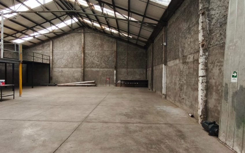 BODEGA INDUSTRIAL Y COMERCIAL ARRIENDO RECOLETA