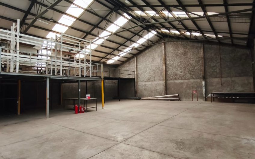 BODEGA INDUSTRIAL Y COMERCIAL ARRIENDO RECOLETA