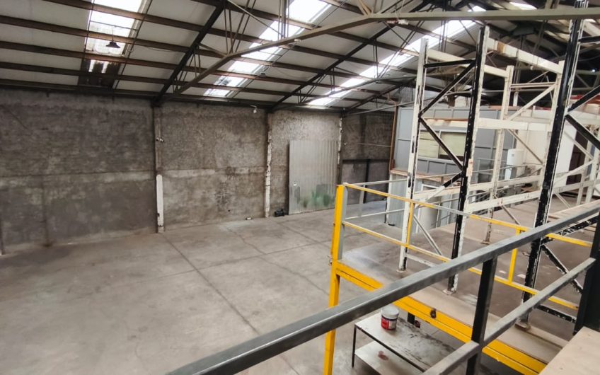 BODEGA INDUSTRIAL Y COMERCIAL ARRIENDO RECOLETA