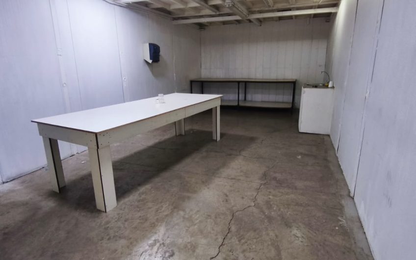 BODEGA INDUSTRIAL Y COMERCIAL ARRIENDO RECOLETA