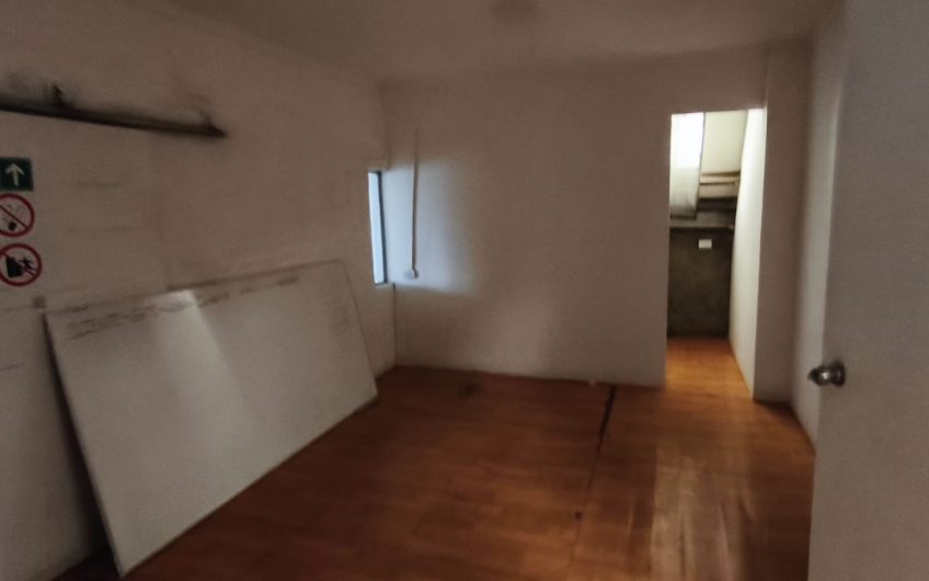 BODEGA INDUSTRIAL Y COMERCIAL ARRIENDO RECOLETA