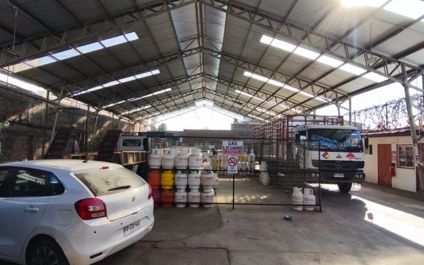 GALPÓN INDUSTRIAL ARRIENDO QUINTA NORMAL 900 M2