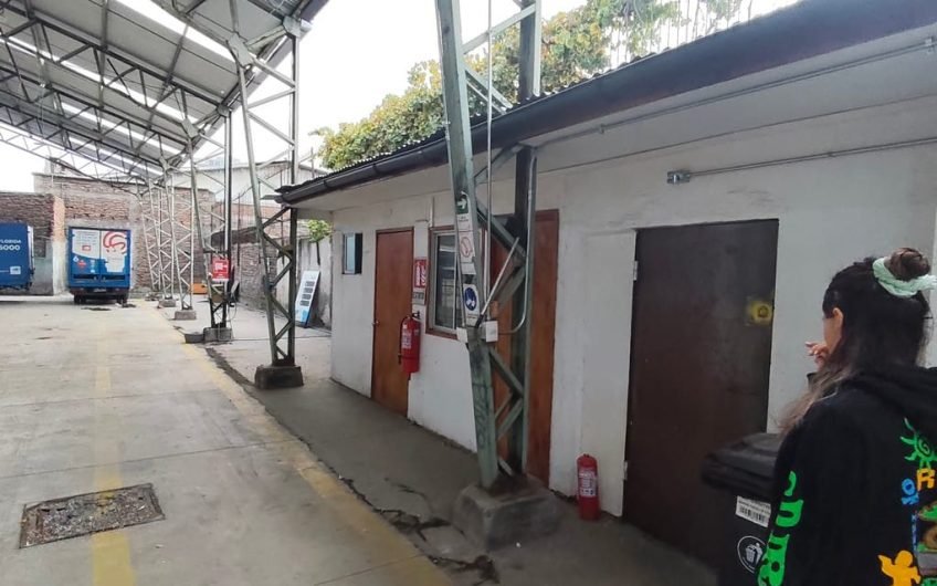 GALPÓN INDUSTRIAL ARRIENDO QUINTA NORMAL 900 M2